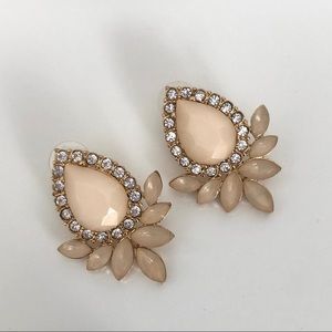 CHARLOTTE RUSSE Nude Statement Earrings